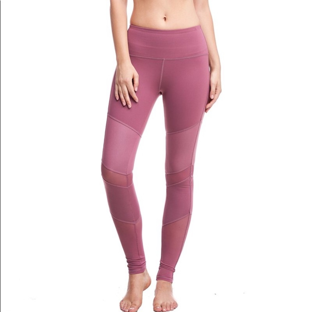 Fashion Nova mauve LASociety leggings